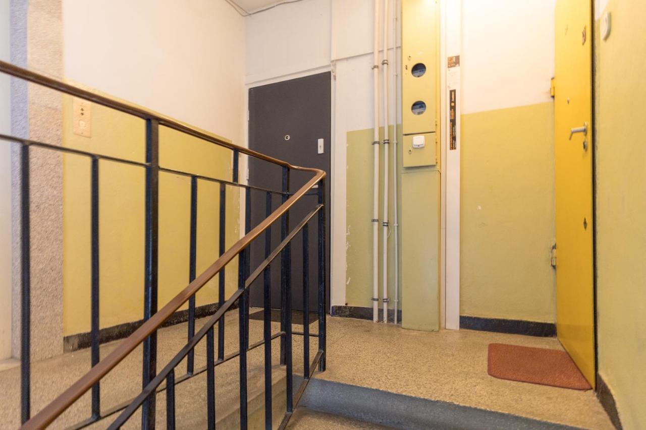 Grand Theater Beige Apartment Varşovia Exterior foto