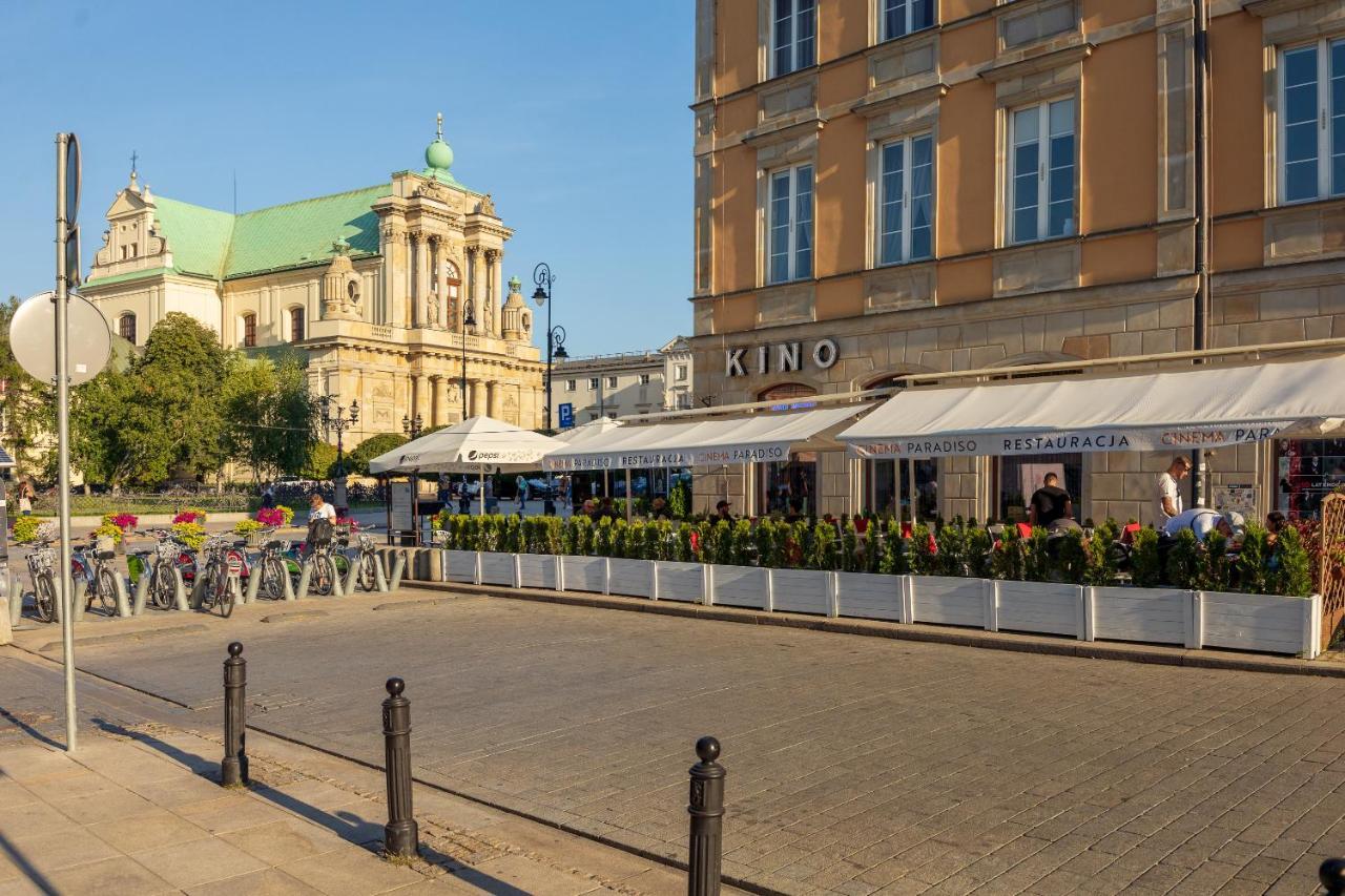 Grand Theater Beige Apartment Varşovia Exterior foto
